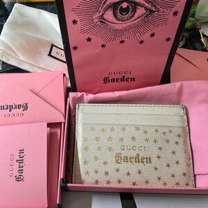 Gucci Garden Exclusive item Ivory/Gold Star Card Holder